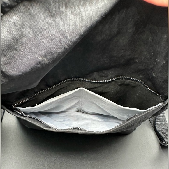 Nike Black Backpack - Picture 5 of 10